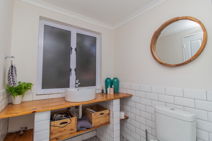 3 Bedroom Property for Sale in West Beach Western Cape
